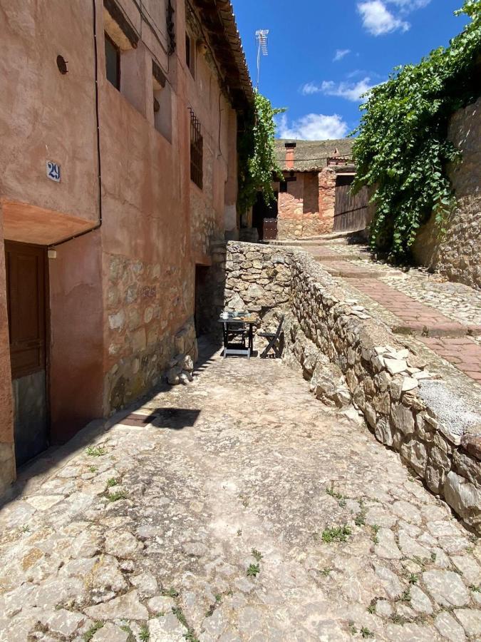 Portal De Molina 2 - Piso Acogedor En El Casco Historico De Albarracin Appartement Buitenkant foto